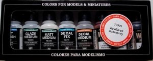 Vallejo 73999 Accessory Set (8 colors)