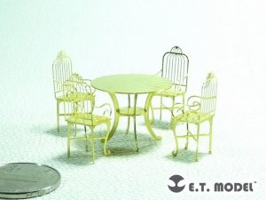 E.T. Model J35-019 Dining table and chairs Type.1 1/35