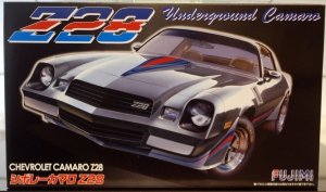 Fujimi 037875 CHEVROLET CAMARO Z28 1982 1/24