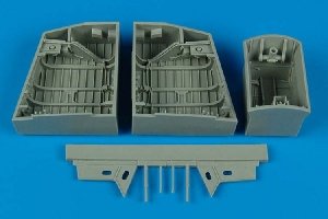 Aires 4453 English electric Canberra wheel bays 1/48 Airfix