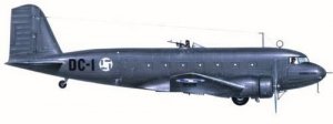 MPM Production 72527 Dc-2 Rebuilt Bomber (1:72)