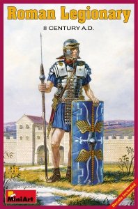 MiniArt 16007 ROMAN LEGIONARY II CENTURY A.D. 1/16