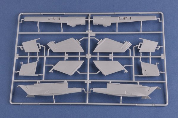 Hobby Boss 85813 F/A-18F Super Hornet 1/48