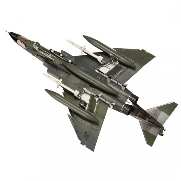 Zoukei-Mura SWS4814 F-4EG Phantom II WILD WEASEL V 1/48