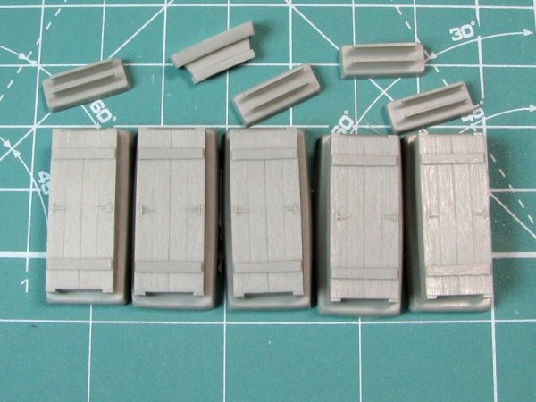 Eureka XXL E-005 Zestaw 5-ciu skrzynek amunicyjnych 1:35