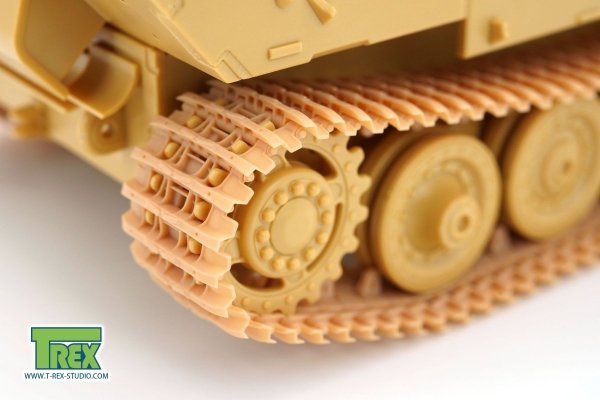 T-Rex Studio TR84001 Elephant Tracks 1/48