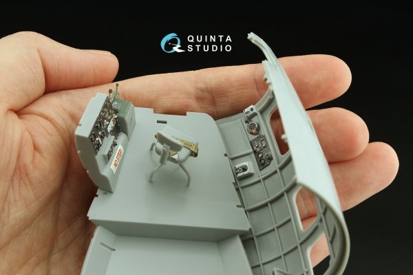 Quinta Studio QD32236 Boeing B-17E/F Navigator, bombardier, waist and tail gunners compartments. 3D-Printed coloured Interior (HK models) 1/32