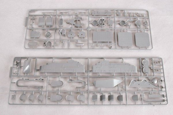 Trumpeter 05609 USS TICONDEROGA CV-14 (1:350)
