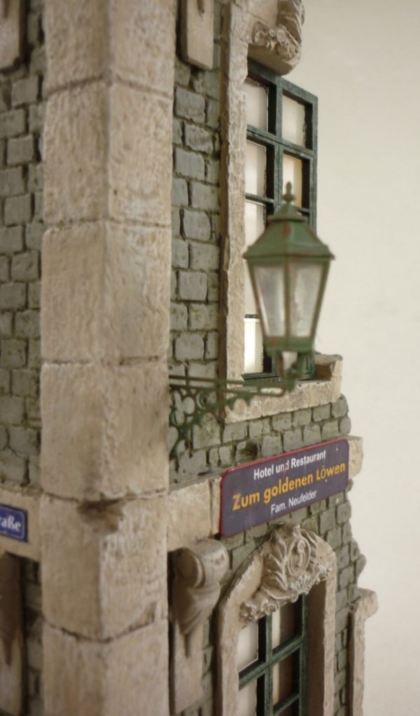 RT-Diorama 35253 Diorama-Base: Cityhouse Corner 1/35
