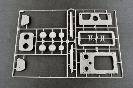 Trumpeter 00923 German Sd.Kfz.186 Jagdtiger 1/16