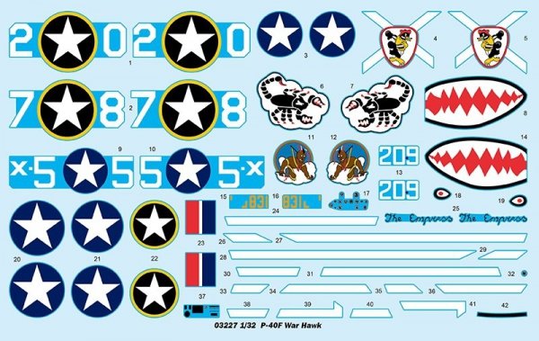 Trumpeter 03227 P-40F War Hawk 1/32