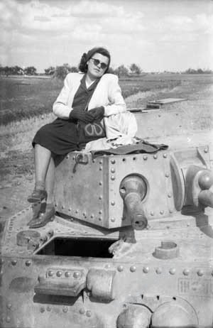 Kagero 88008 History of the 40/43M Zrínyi Assault Howitzer EN