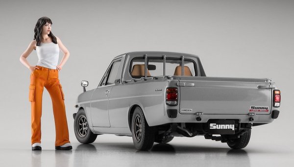 Hasegawa SP626 Datsun Sunny Truck Long Body Deluxe w/ Girl's Figure 1/24