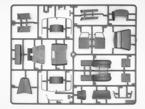 ICM 35409 V3000S Einheitsfahrerhaus WWII German Truck 1/35