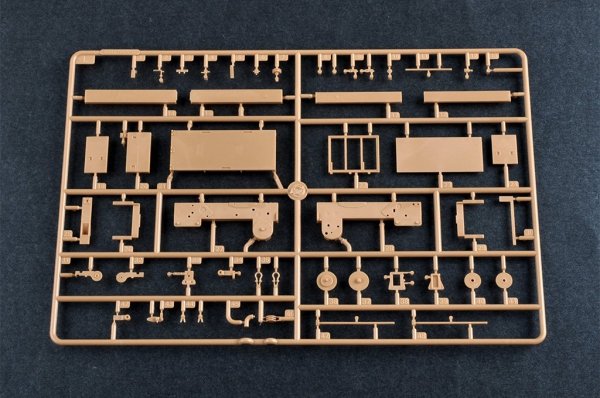 I Love Kit 63527 M1001 W/M790 Erector Lanucher Trailer 1/35