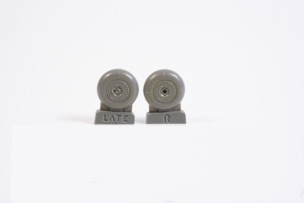 CMK Q48279 Junkers Ju-88A-4 and Later/C-6/G – Late Main and Tail Wheels 1/48