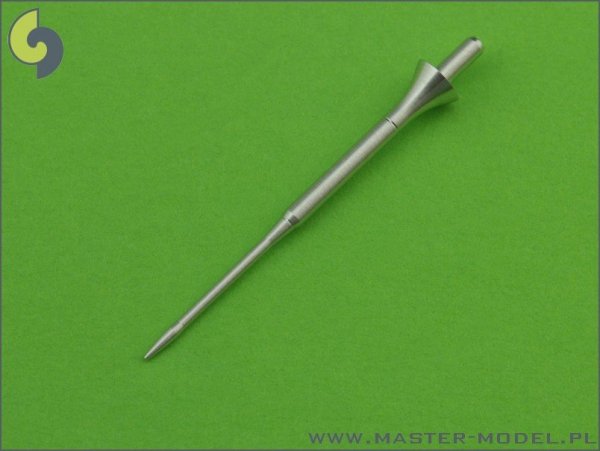 Master AM-32-044 F-4 Phantom II (long nose versions) - F-4E, F, G, EJ and recce variants RF-4B, C, E, EJ (1:32)