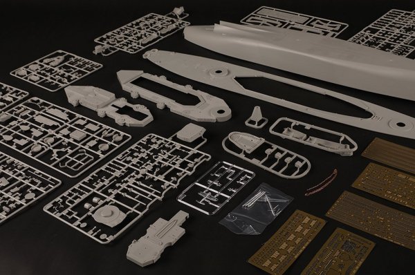 Hobby Boss 86517 USS Iowa BB-61 1/350
