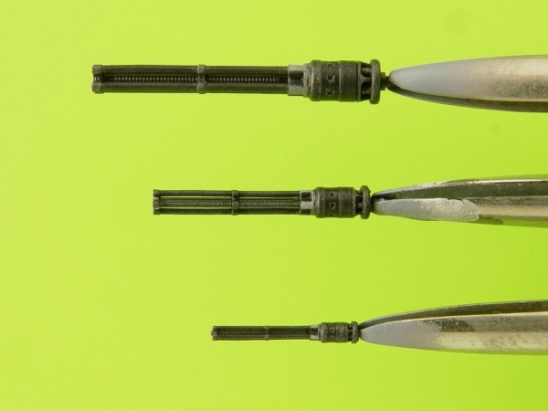 Master AM-35-003 Mi-24 (Hind D/E) - JakB-12.7 machine gun barrel and DUAS probe (metal and resin parts) 1:35