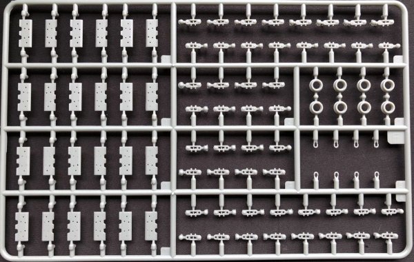Thunder Model 35400 Russian ChTZ S60 Stalinetz 1/35