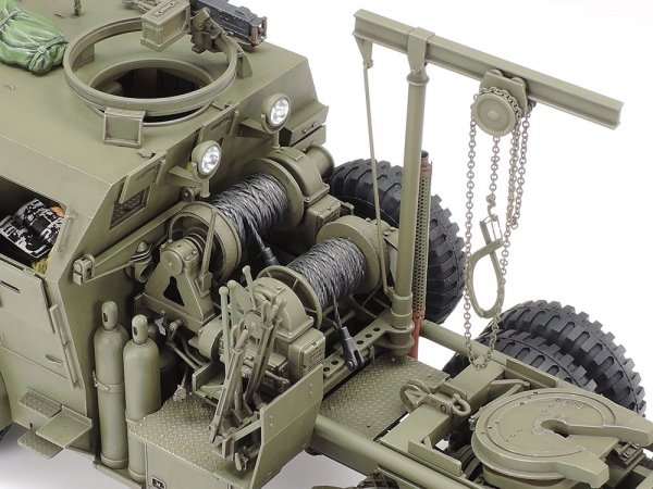 Tamiya 35230 U.S. 40 Ton Tank Transporter &quot;Dragon Wagon&quot; (1:35)