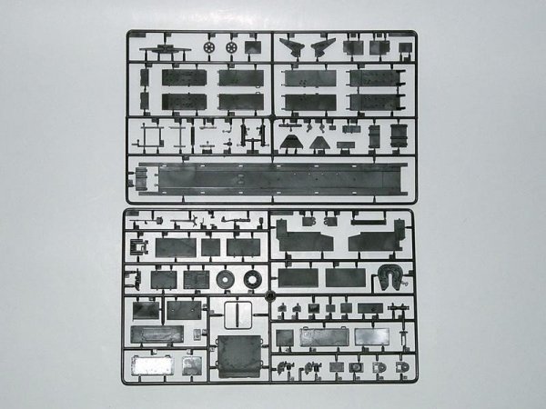 Trumpeter 00203 Faun Elephant SLT-56 Panzer transporter (1:35)