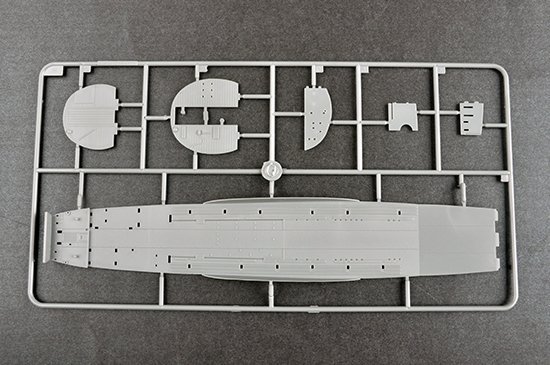 Trumpeter 05813 DC-3 CNAC 1/48