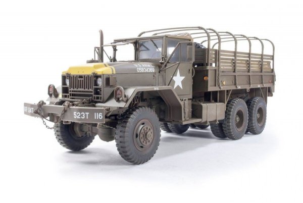 AFV Club 35300 M54A2 5-ton 6x6 Cargo Truck (1:35)