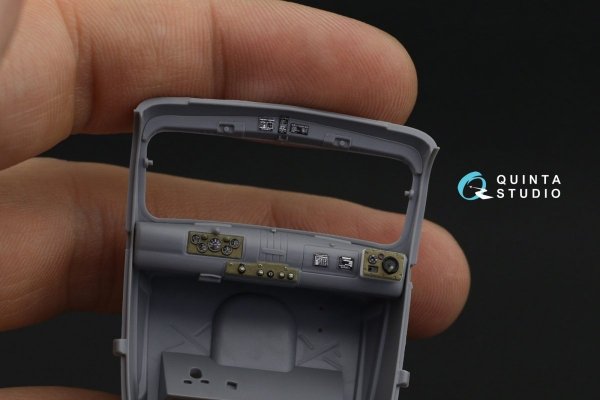 Quinta Studio QD35035 Chevrolet G7107 3D-Printed &amp; coloured Interior on decal paper (for ICM kit) 1/35