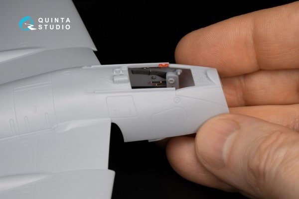 Quinta Studio QD48338 DH Vampire FB.5/FB.9 3D-Printed coloured Interior on decal paper (Airfix) 1/48