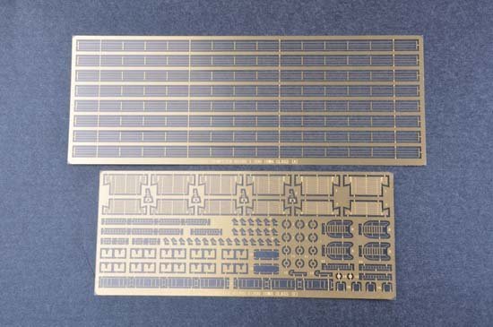Trumpeter 03706 USS Iowa BB-61 (1:200)