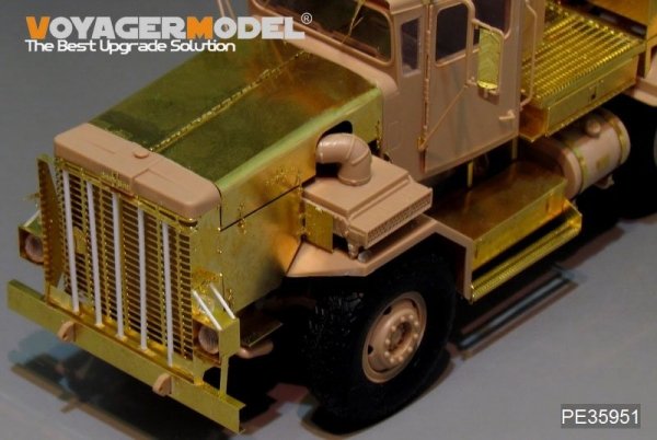 Voyager Model PE35951 Modern US Army M911 C-HET &amp;M747 Heavy Equipment Semi-Trailer For MENG SS-013 1/35