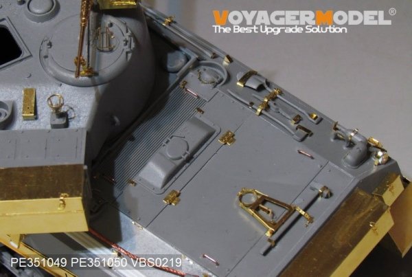 Voyager Model PE351049B WWII UK Sherman VC Firefly (B Ver.included Gun Barrel) For R.F.M 5038 1/35