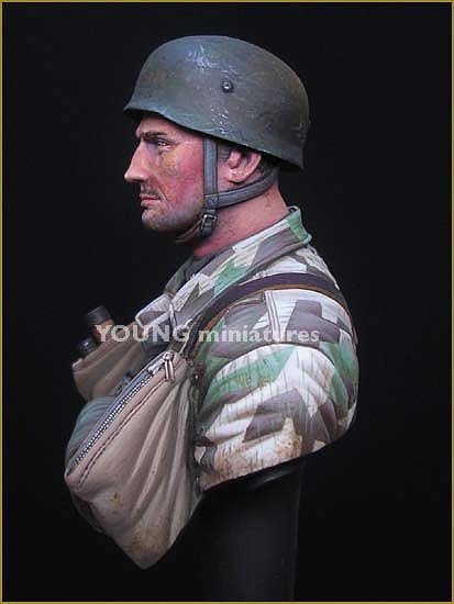 Young Miniatures YM1814 SS Fallschirmjager Battalion 500 Drvar 1944 1/10