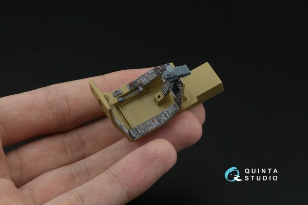 Quinta Studio QD+48638 Ka-50 (black panels) 3D-Printed &amp; coloured Interior on decal paper (Italeri) (with 3D-printed resin parts) 1/48