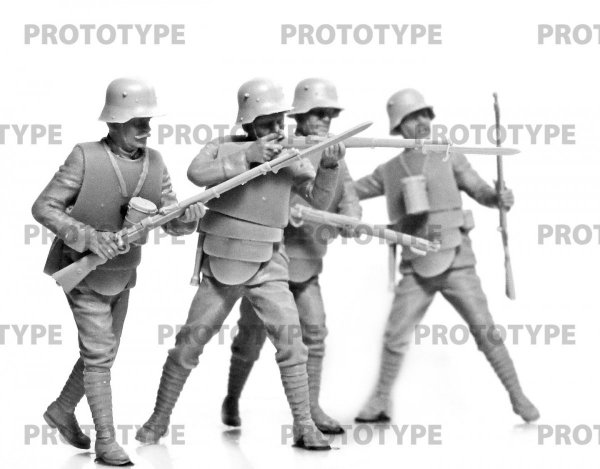 ICM 35722 WWI German Infantry in аrmor 1/35