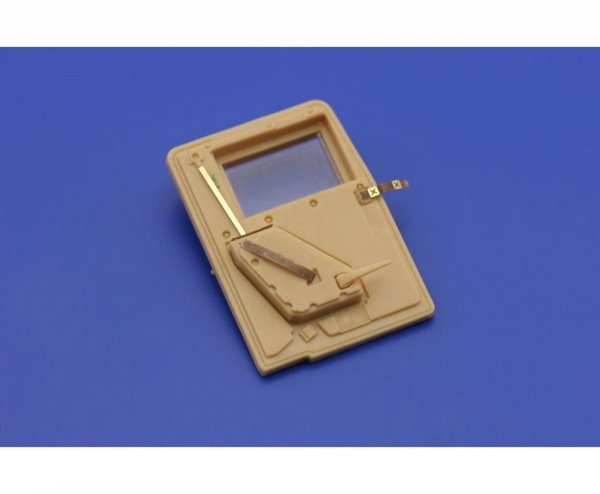 Eduard 36209 M-1151 EAC interior 1/35 Academy