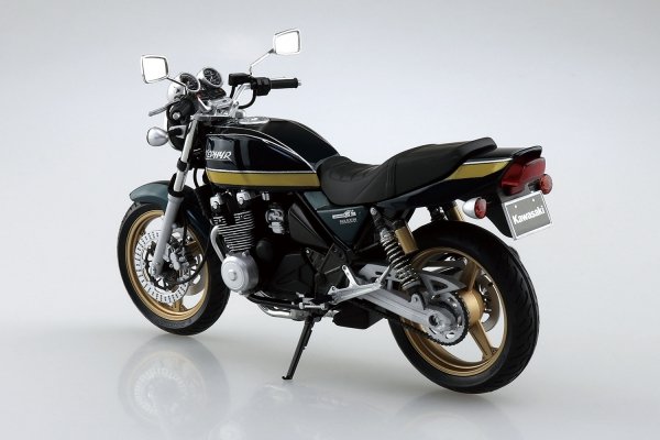 Aoshima 06653 Kawasaki ZR400C 