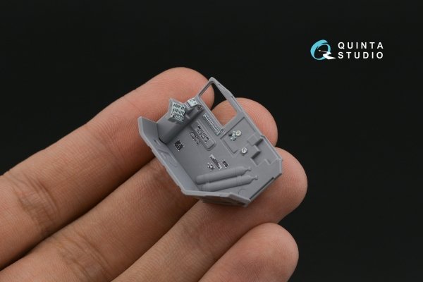 Quinta Studio QD72129 BM-30 Smerch 3D-Printed &amp; coloured Interior on decal paper (Zvezda) 1/72