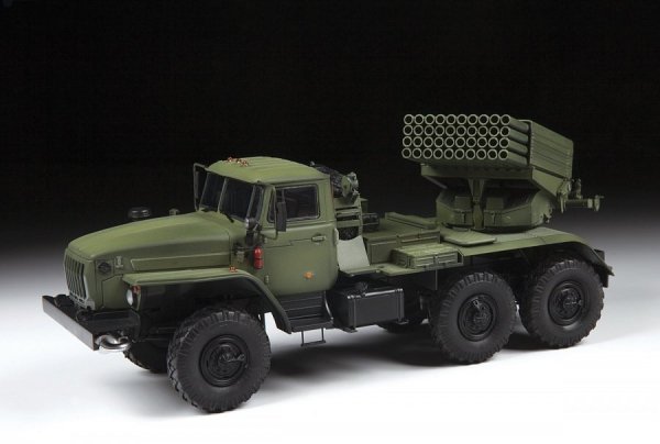 Zvezda 3655 Multiple Rocket Launcher BM-21 &quot;Grad&quot; 1/35