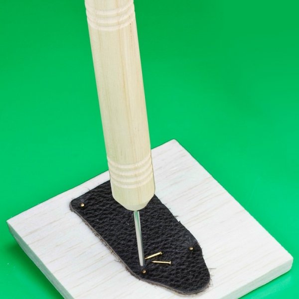 Modelcraft PPU8174G Pen Grip Pin Pusher With 100 Brass Pins