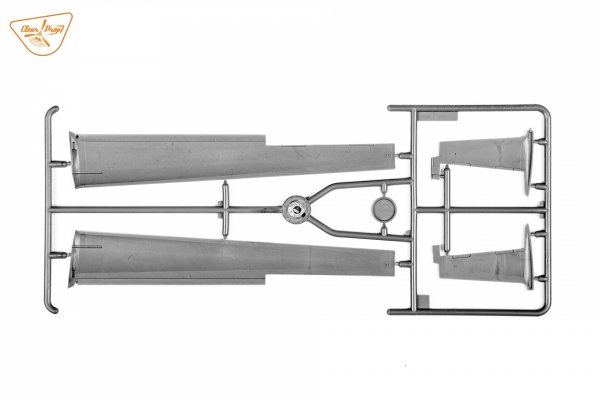 Clear Prop! CP3503 TB.2 UAV Ukrainian Navy STARTER KIT 1/35