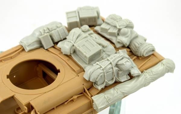Panzer Art RE35-726 Mk.III “Valentine” Stowage set 1/35