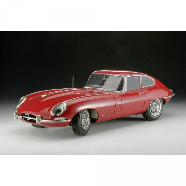 Revell 07717 Jaguar E-Type 1/8