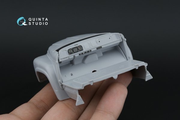 Quinta Studio QD35134 ZIL-MMZ-555 3D-Printed coloured Interior on decal paper (AVD) 1/35