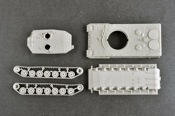 Trumpeter 07190 German Leopard 2A4 Main Battle Tank 1/72