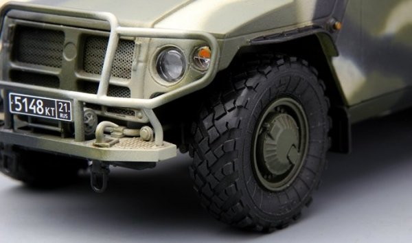 Meng VS-003 GAZ-233014 STS Tiger (1:35)