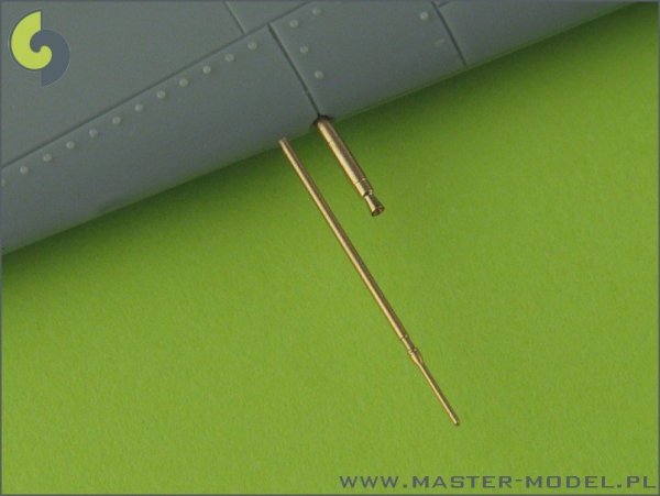  Master AM-72-012 Fw 190 A2 - A5 armament set (MG 17, MG FF, MG 151 barrel tips) &amp; Pitot Tube