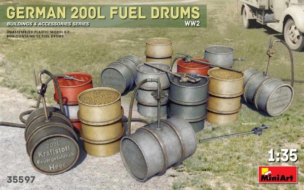 MiniArt 35597 GERMAN 200L FUEL DRUMS WW2 1/35