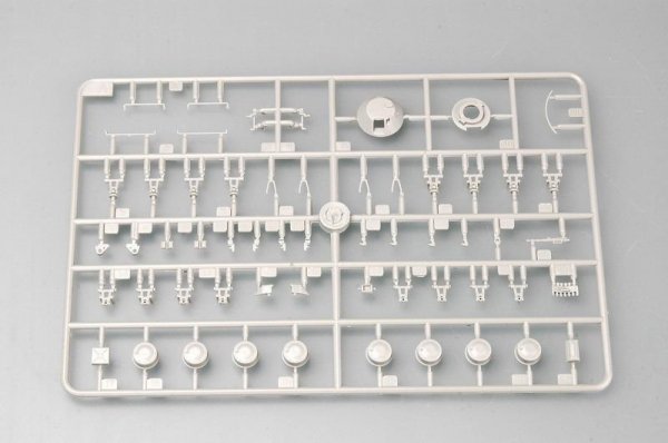 Trumpeter 07267 Russian BTR-80 Armoured Personnel Carrier (1:72)